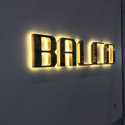 กระจกทองชุบโลหะป้ายตัวอักษรเรืองแสง M4 สกรูเมา