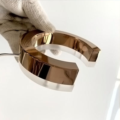 Rose Gold Mirror Backlit ตัวอักษรสแตนเลสป้องกันสนิม Backlit Metal Sign