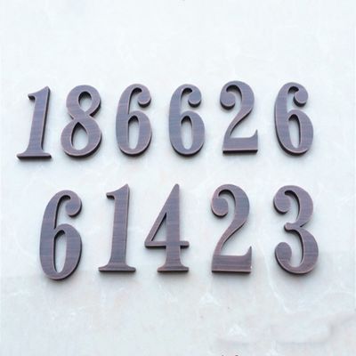 บ้านเหล็กวินเทจโลหะตัวอักษรและตัวเลขสัญญาณป้องกันกรด UL