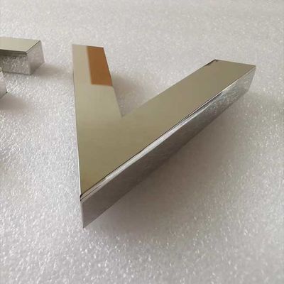 ตัวอักษรตัวอักษรหน้าร้านป้ายกระจกเงินหนา 2 ซม. ประดิษฐ์ตัวอักษรโลหะ