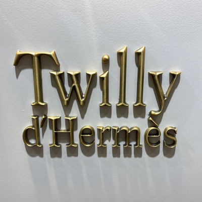 ป้ายโฆษณาชื่อบริษัทขนาดใหญ่ ป้ายติดผนัง กันน้ำ IP67