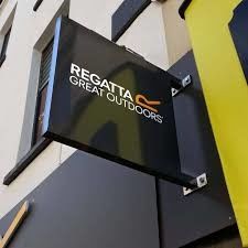 ป้ายไฟกล่องไฟกลมกลางแจ้ง HIGHSPAN ป้ายไฟกล่องไฟธุรกิจถนน