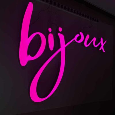 ODM อาคาร Cursive Letters 3d Letter Sign Metal Illuminated Board Acrylic