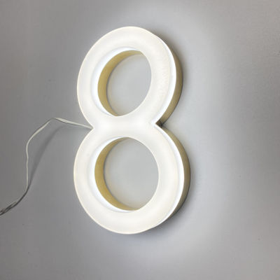 ป้ายอะครีลิคด้านหน้า Windproof 3D อายุการใช้งาน 50000 ชั่วโมง